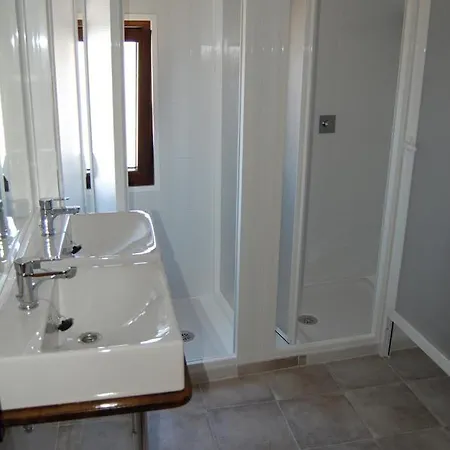 De Peregrinos Compostela Hostal *