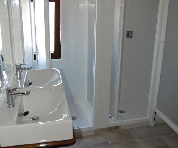 De Peregrinos Compostela 호스텔 *