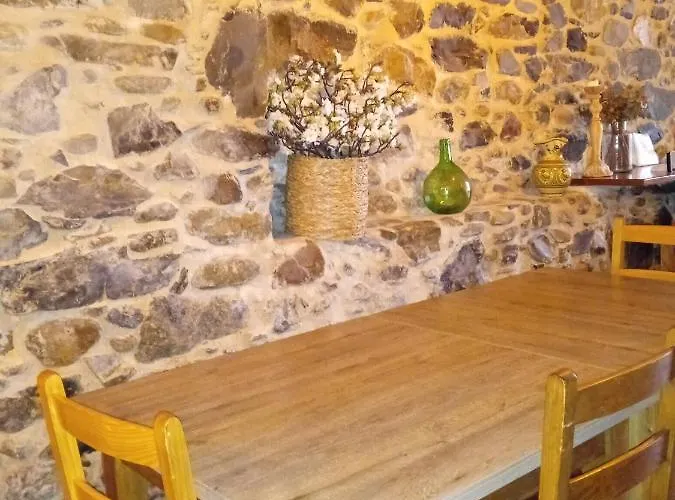 De Peregrinos Compostela 호스텔 *